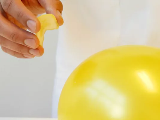 Citrontrick med ballonger - experiment för barn